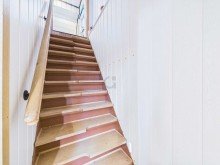 Aufgang DG Solides Generationenhaus mit zus�tzl. Baugrundst�ck