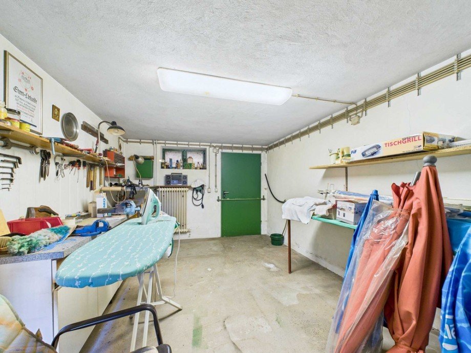 Keller Reihenmittelhaus D�ren