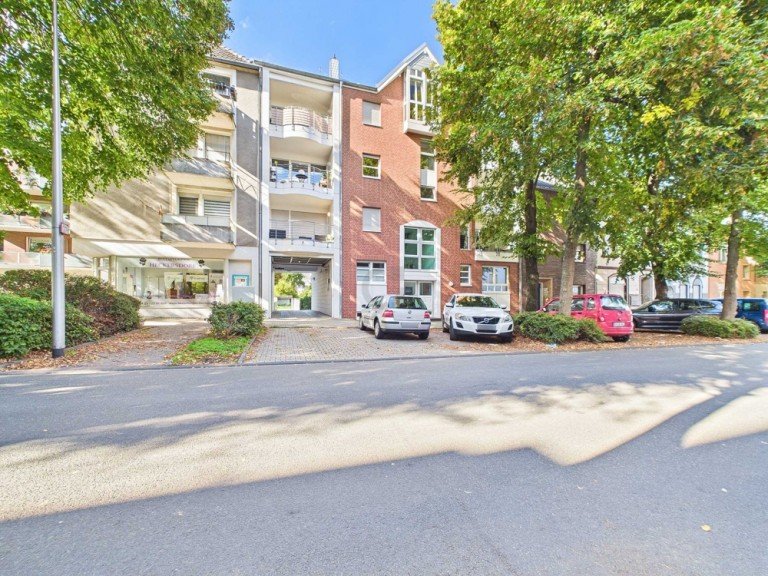Stra�enansicht D�ren Erdgeschosswohnung Tolle Stadt - SINGEL- Wohnung in D�ren!