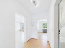 Diele Schlafbereich Helle Eigentumswohnung in stadtnaher Lage von D�ren.