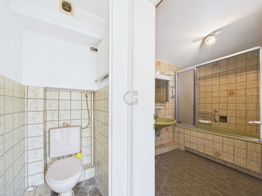 WC/ Bad EG Mehrfamilienhaus Niederzier / Hambach