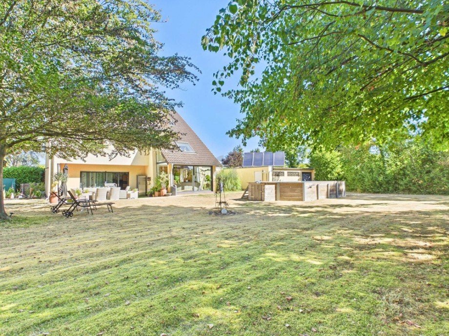 Blick zur R�ckfront Einfamilienhaus D�ren / Lendersdorf