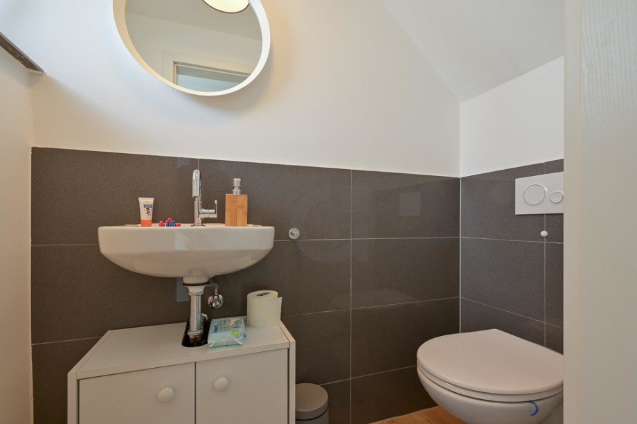G�ste-WC Reihenhaus D�ren