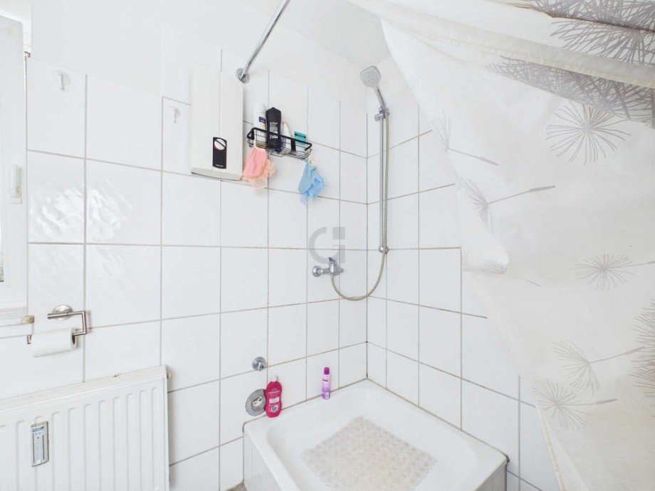 Badezimmer Etagenwohnung Niederzier / Krauthausen