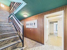 Kellerabgang Helle Eigentumswohnung in stadtnaher Lage von D�ren.