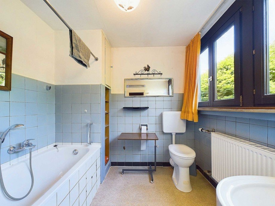 Bad Einfamilienhaus D�ren