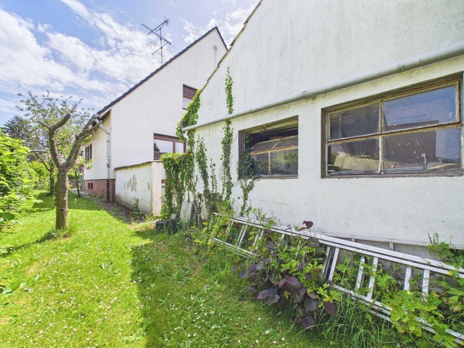 seitl. Blick Einfamilienhaus Kreuzau / Stockheim