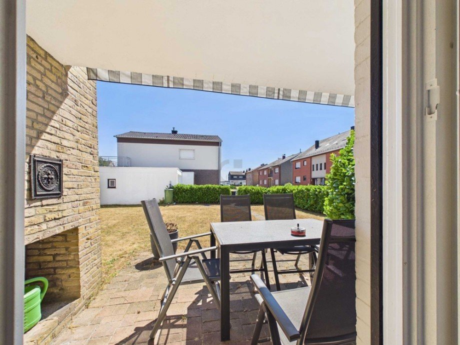 Zugang Terrasse Doppelhaush�lfte D�ren / Derichsweiler