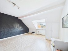 Zimmer Dachgeschoss Leider bereits verkauft!