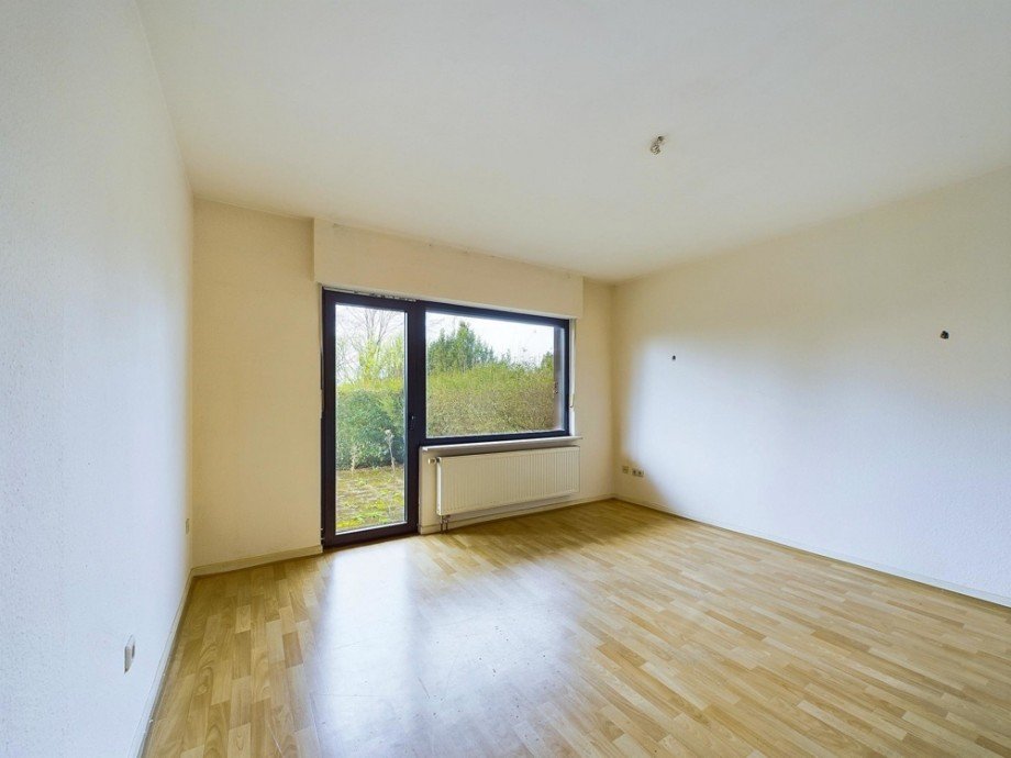 Beispielzimmer Mehrfamilienhaus Niederzier / Huchem-Stammeln