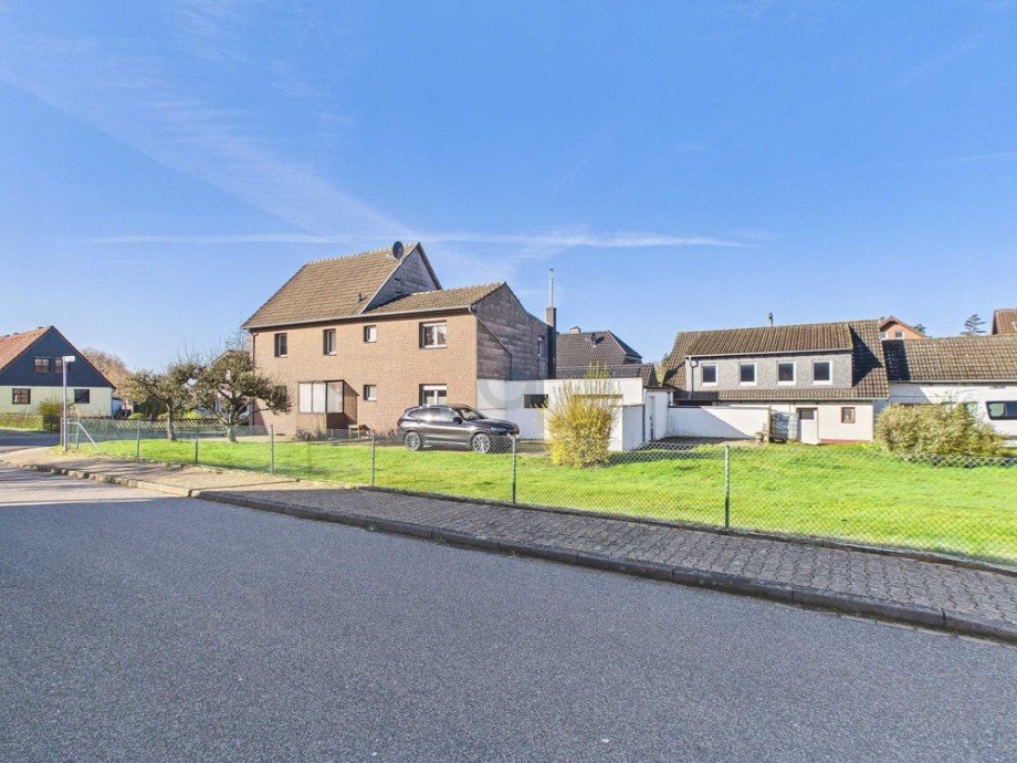 Blick von Stra�e Einfamilienhaus H�rtgenwald / Gro�hau