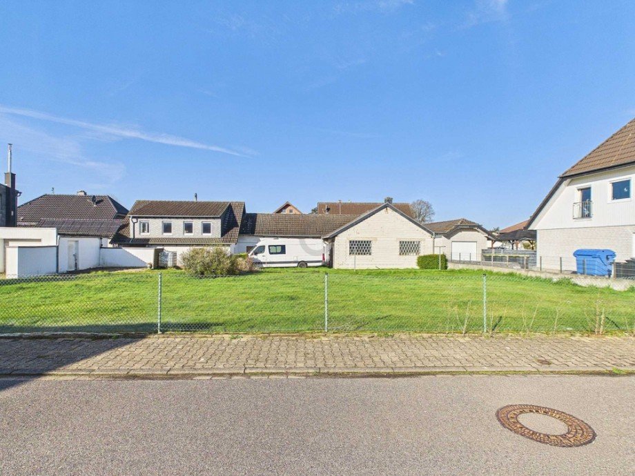 sep. Baugrundst�ck Einfamilienhaus H�rtgenwald / Gro�hau