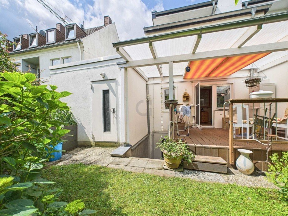 r�ckwertige Ansicht Doppelhaush�lfte D�ren