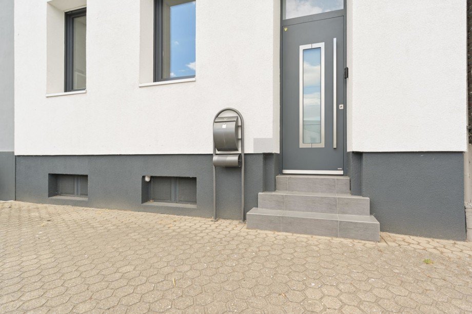 Eingang Reihenhaus D�ren