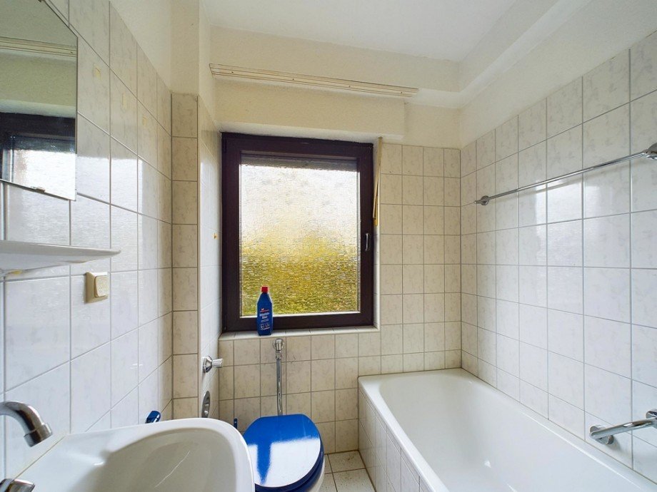 Beispielbad Mehrfamilienhaus Niederzier / Huchem-Stammeln