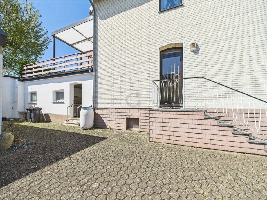 Zugang zum Haus / Anbau Einfamilienhaus Kreuzau / Obermaubach