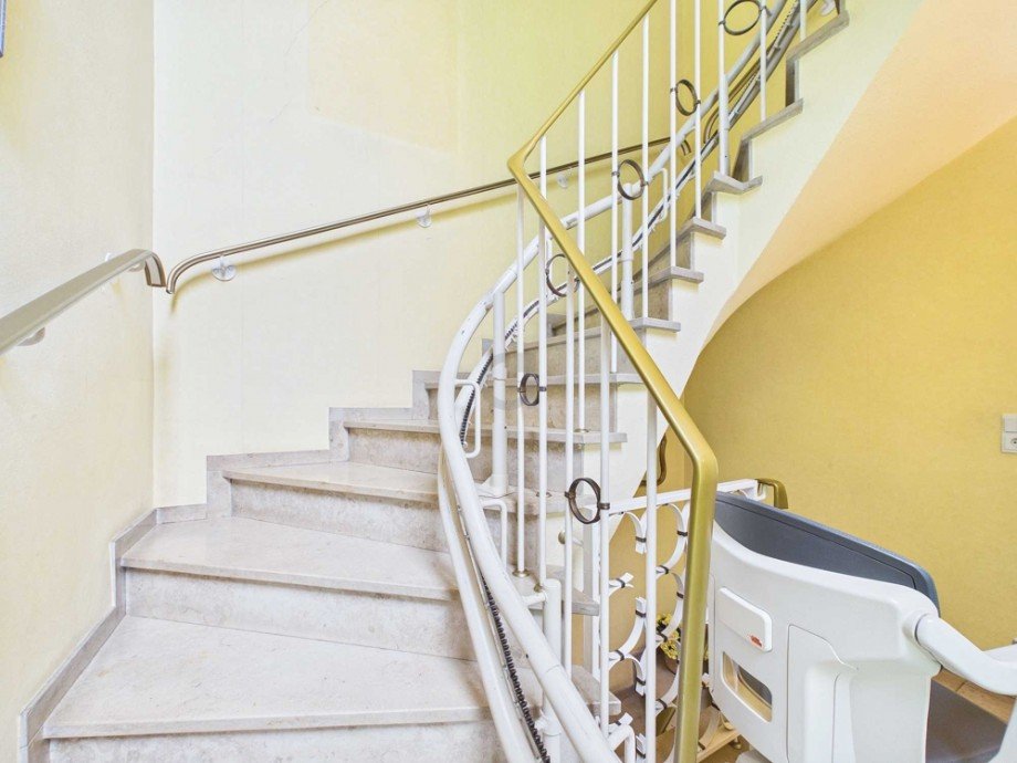 Treppe ins OG Reihenendhaus D�ren