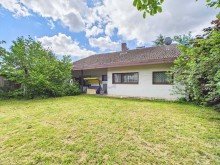 r�ckwertige Ansicht Gro�z�giges Wohnhaus in Traumlage oberhalb des Rurtals