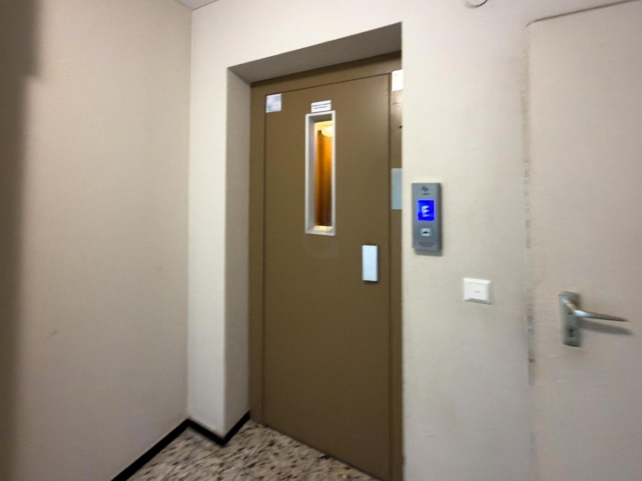 Aufzug Etagenwohnung D�ren