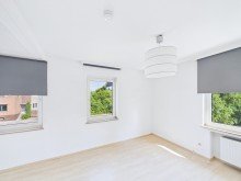 Zimmer OG D�ren-Lendersdorf: Gro�z�giges Wohnhaus mit 3.800 m� Garten