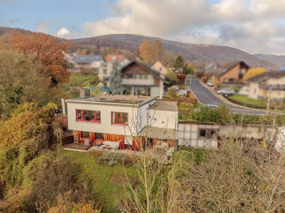 R�ckansicht Einfamilienhaus Nideggen / Abenden