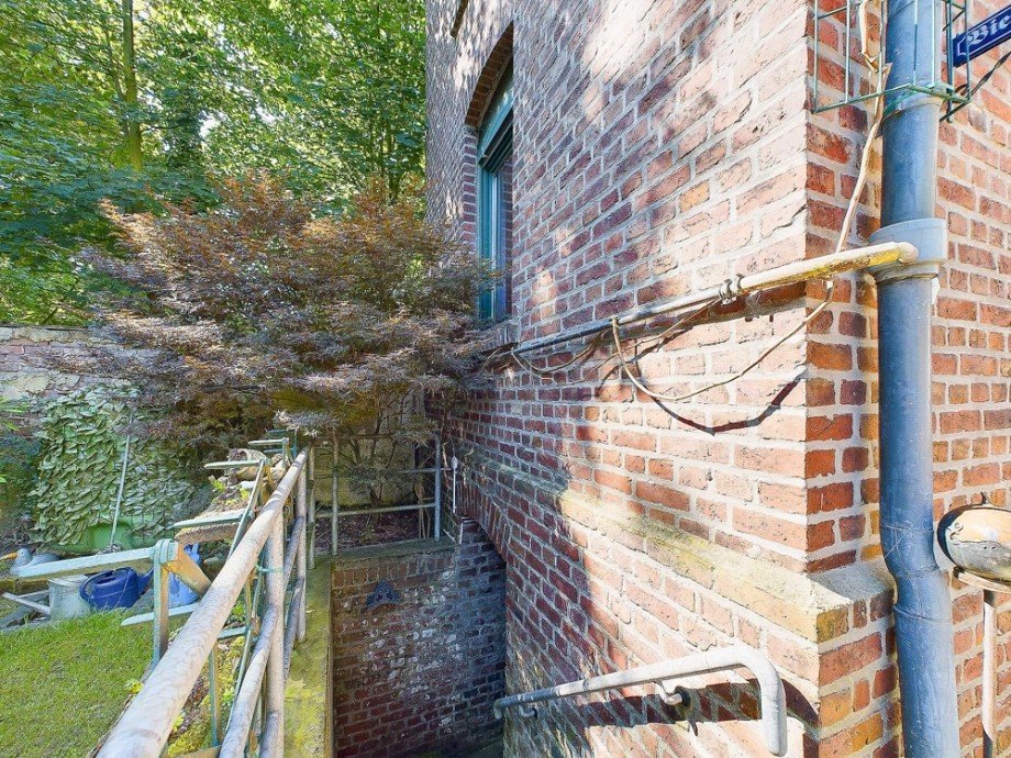 Abgang in Keller Reiheneckhaus D�ren