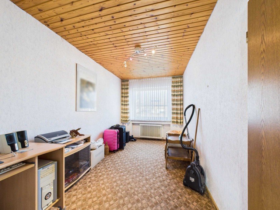 Zimmer OG Reihenmittelhaus D�ren