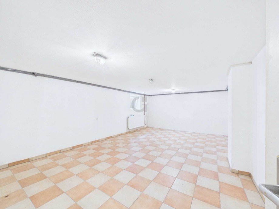 gro�er Kellerraum Einfamilienhaus D�ren / Lendersdorf