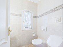 G�ste-WC VERKAUFT!