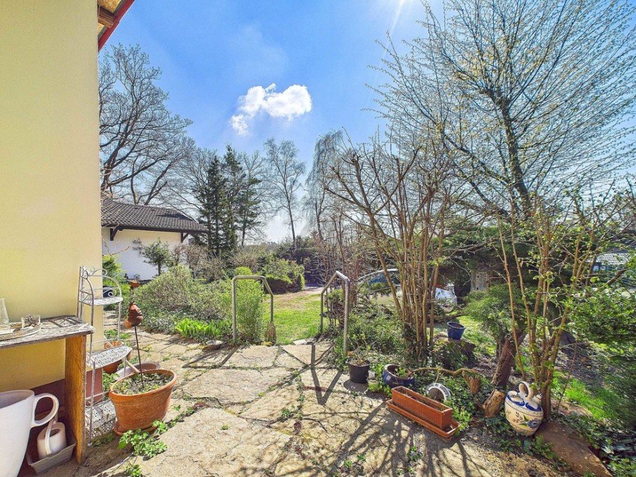 Blick von Eingangsterrasse Einfamilienhaus Nideggen / Rath