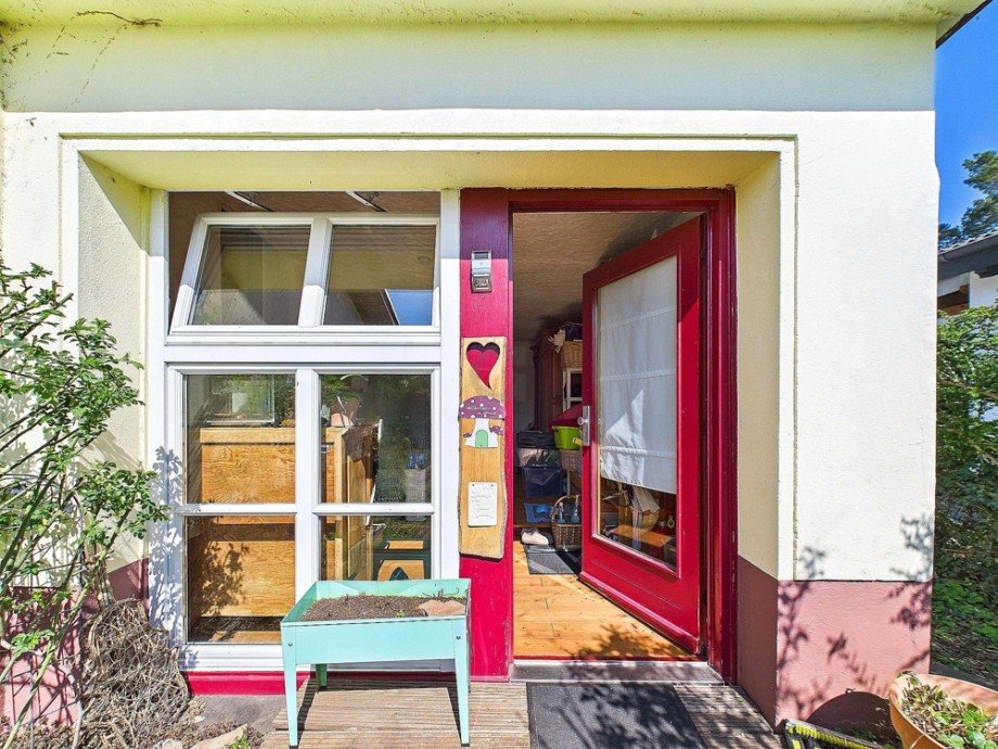 Terrasse vor 2. Schlafraum Einfamilienhaus Nideggen / Rath