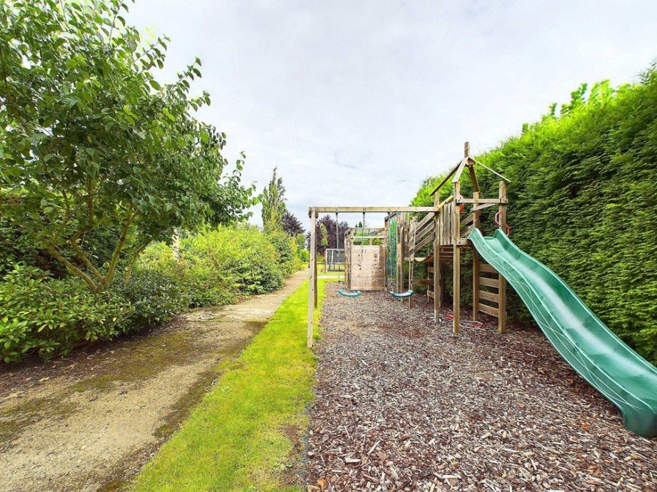 Kinderspielbereich Reihenmittelhaus D�ren