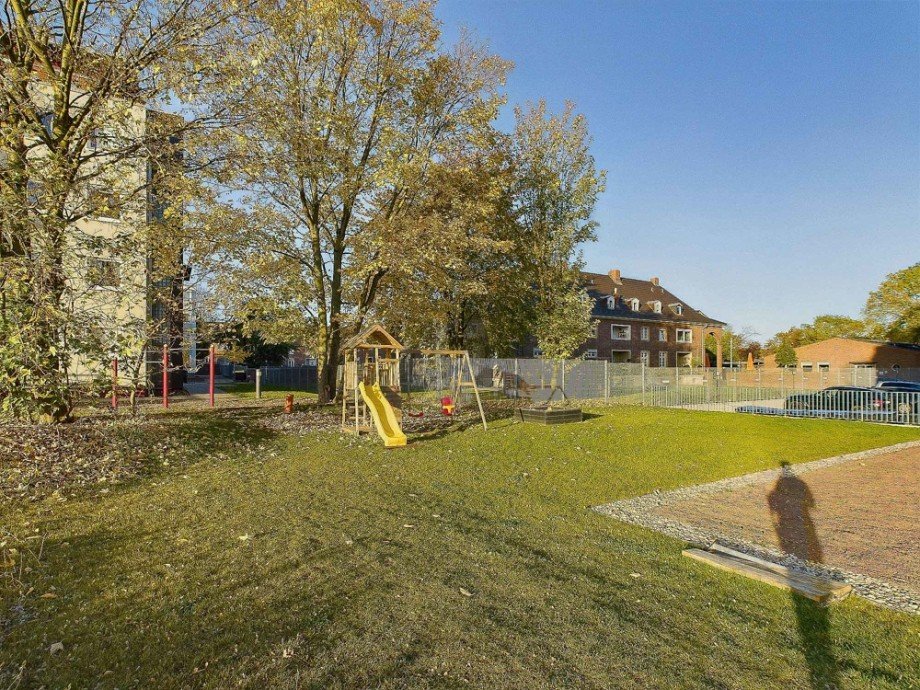 Spielplatz Etagenwohnung D�ren