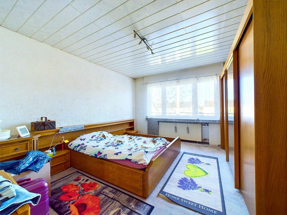 Zimmer OG 2 Doppelhaush�lfte D�ren