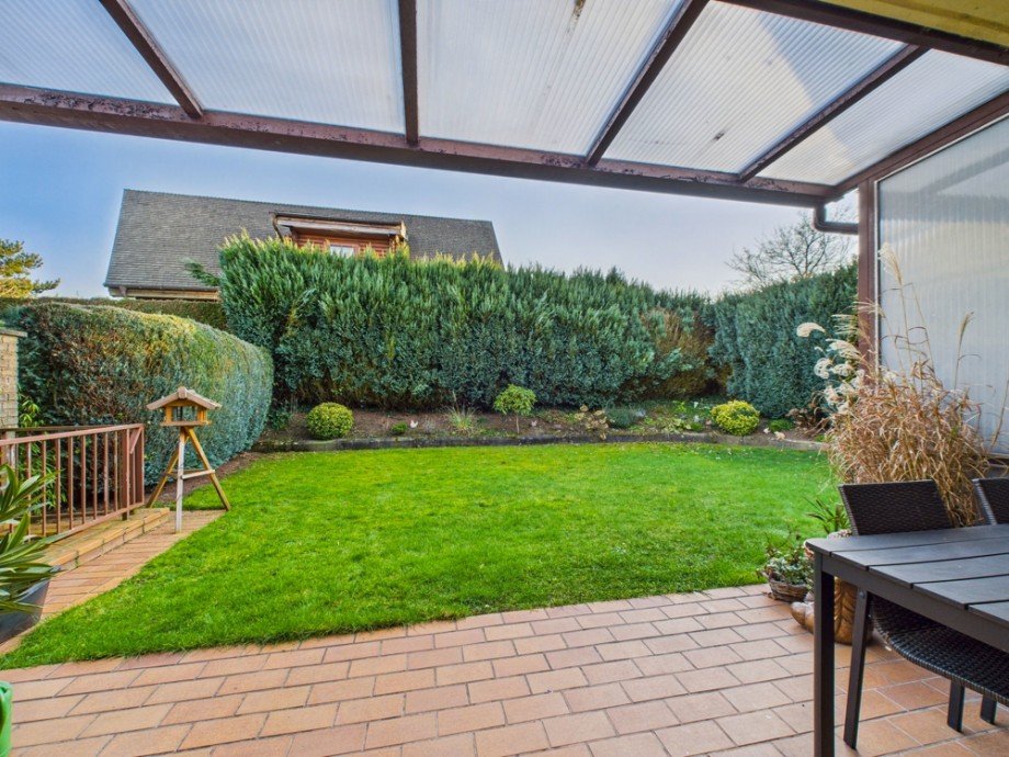 Terrasse Doppelhaush�lfte Nideggen