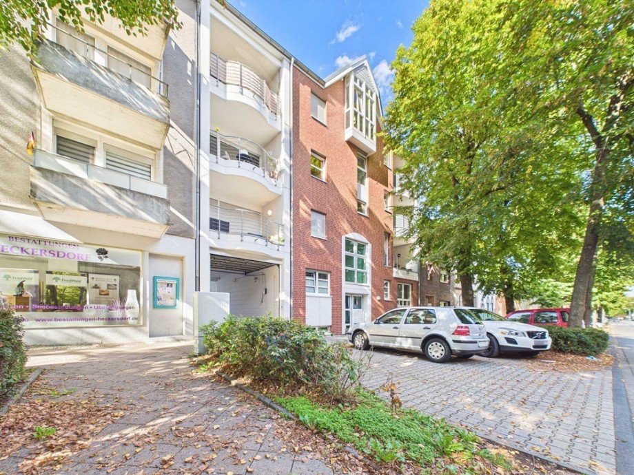 Ansicht von Stra�e Erdgeschosswohnung D�ren