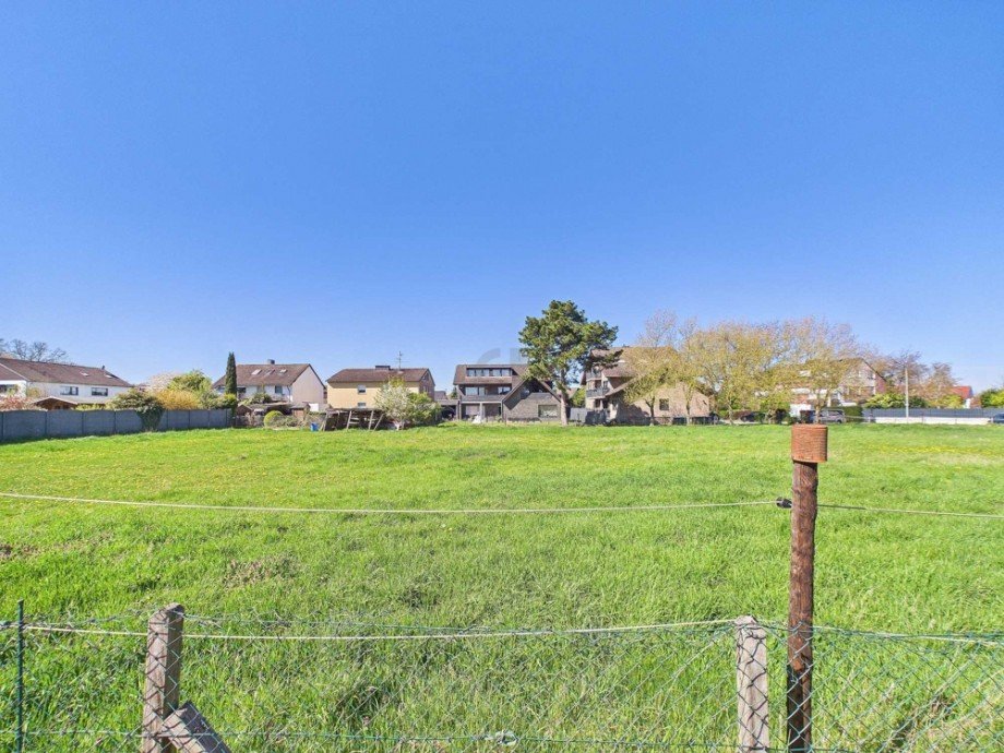 Blick von Stra�e Wohngrundst�ck Kreuzau / Stockheim