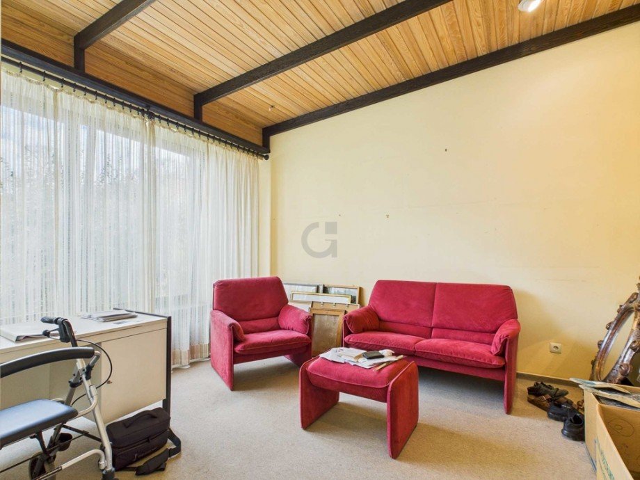 Zimmer zur Stra�e Doppelhaush�lfte D�ren