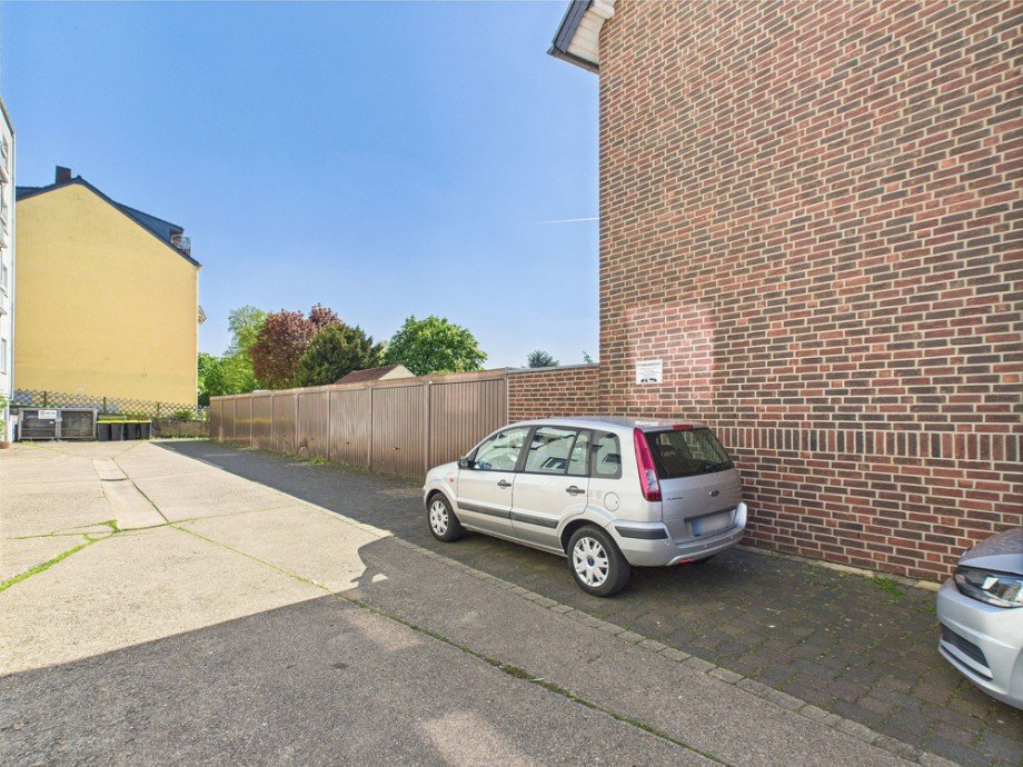 Garagenhof Zweifamilienhaus D�ren