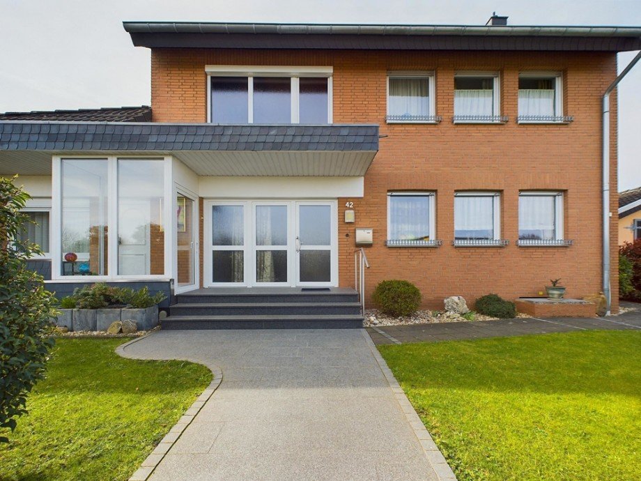 Front Einfamilienhaus Titz-R�dingen