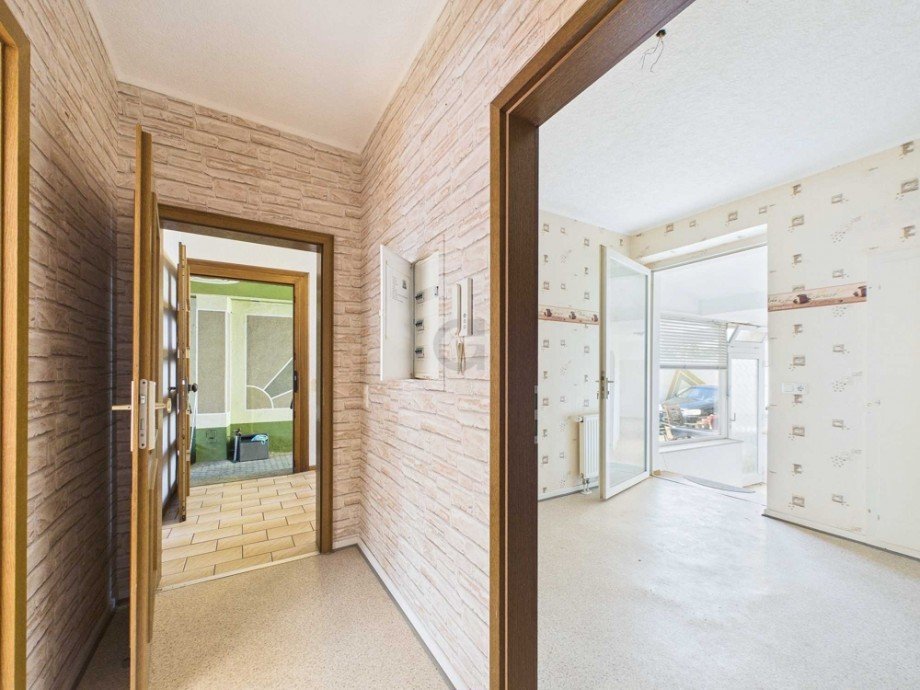 Diele EG Mehrfamilienhaus Niederzier / Hambach
