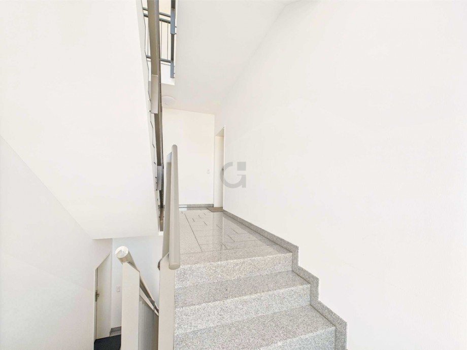 Aufgang 1.OG Etagenwohnung Merzenich