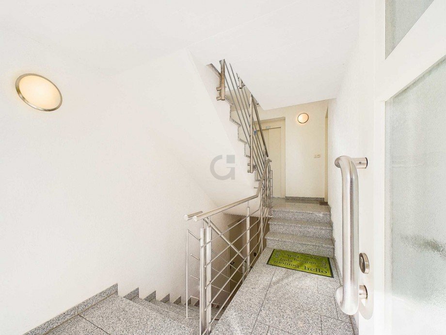 Treppenhaus Penthousewohnung D�ren