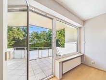 Zugang zum Balkon Helle Eigentumswohnung in stadtnaher Lage von D�ren.