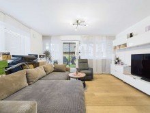 Wohnbereich Traumhafte Terrassenwohnung im Herzen von Kreuzau