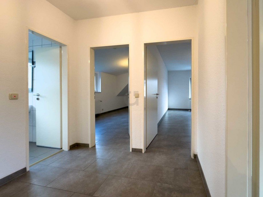 Diele hinten Etagenwohnung Niederzier / Krauthausen