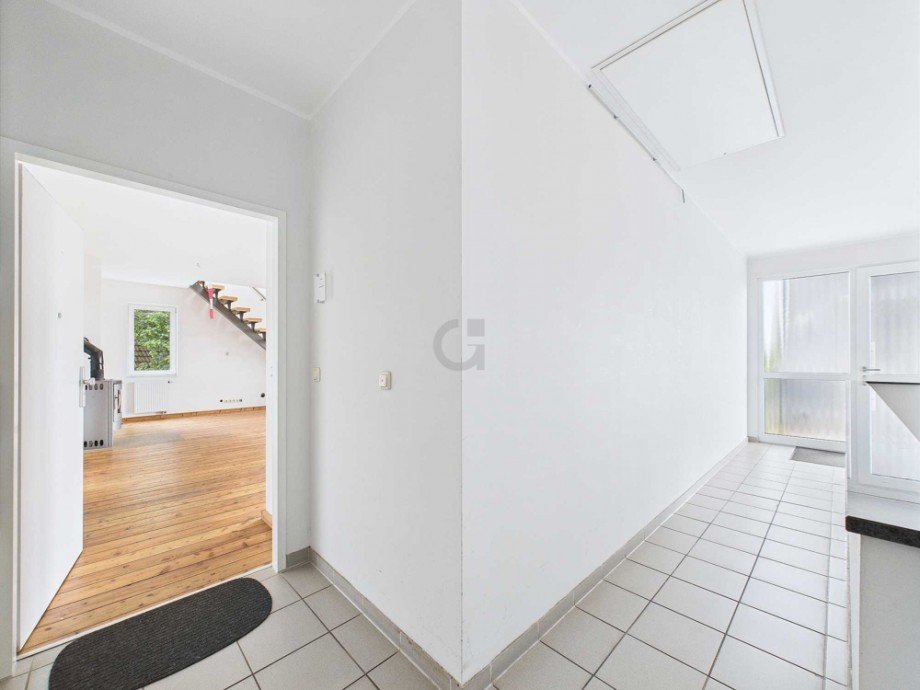 Treppenhaus / Eingang Dachgeschosswohnung Niederzier / Krauthausen