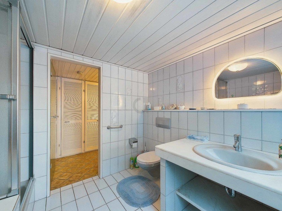 Bad EG Doppelhaush�lfte D�ren / Lendersdorf