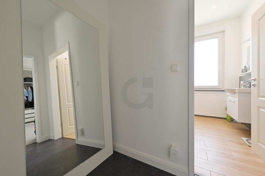 Zwischenflur Reihenhaus D�ren