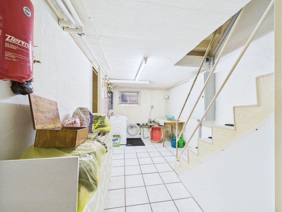 Keller Einfamilienhaus Z�lpich-F�ssenich